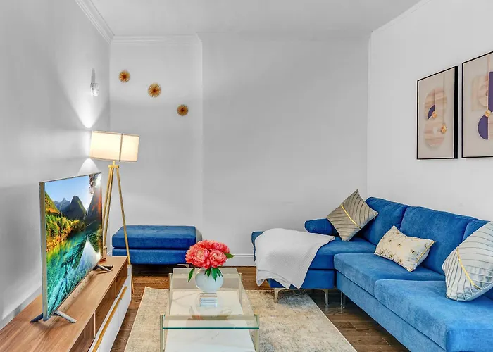 2Bd Stylish Brooklyn Heights - Steps Waterfront